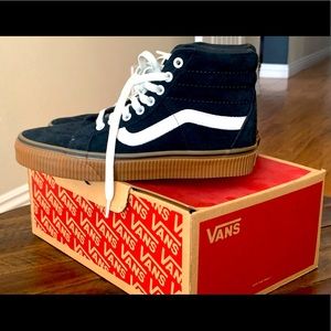 Black Suede hi top Vans